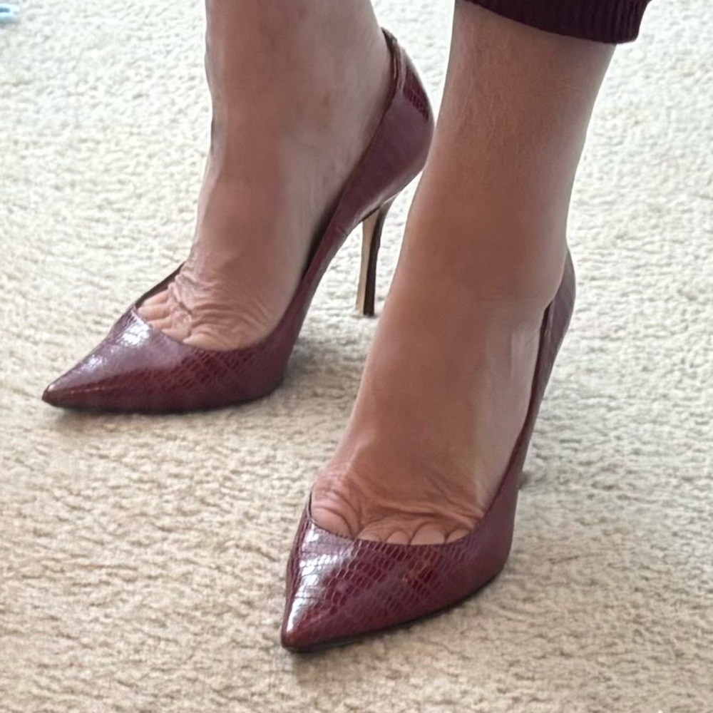 Jimmy Choo Maroon Textured Heels